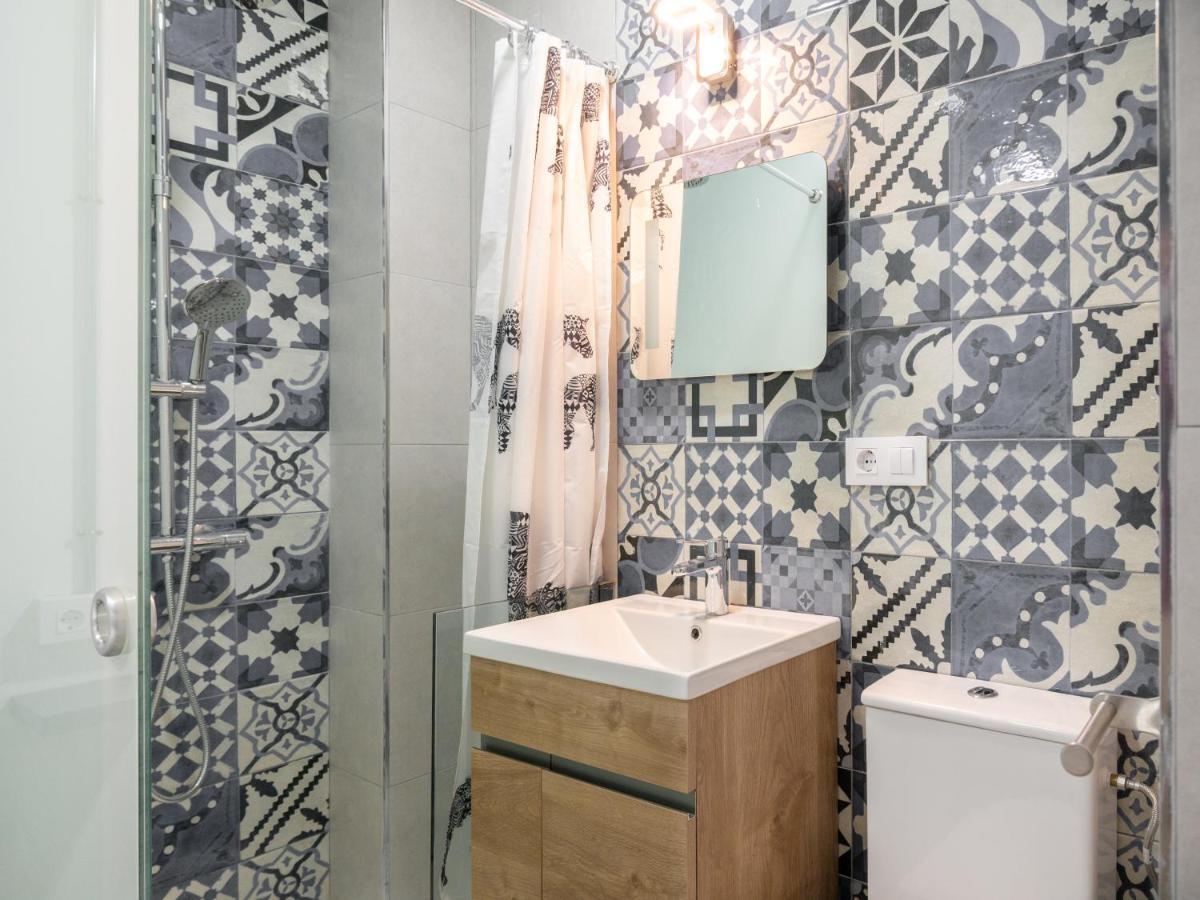 Guesthouse Room & Studio Seville La Flamenka Экстерьер фото